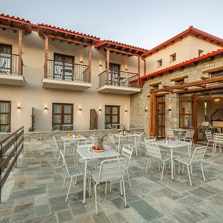 Terra Petra Meteora Hotel 4*