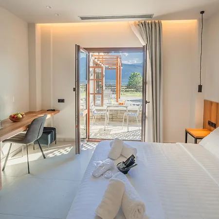 Terra Petra Meteora Hotel 4*